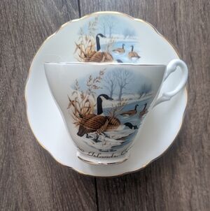 1000 Islands Canada Goose Regency Bone China Teacup and Saucer Set